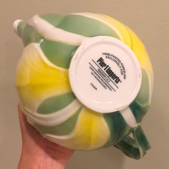 Pier 1 Imports - Ginger Lily floral teapot - Picture 10 of 11